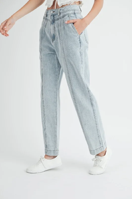 Bold, confident, and stylish women’s clothing Hot Girl MABLE Pleated Front Detail Straight Leg Jeans Bold, confident, and stylish women’s clothing Hot Girl MABLE Pleated Front Detail Straight Leg Jeans