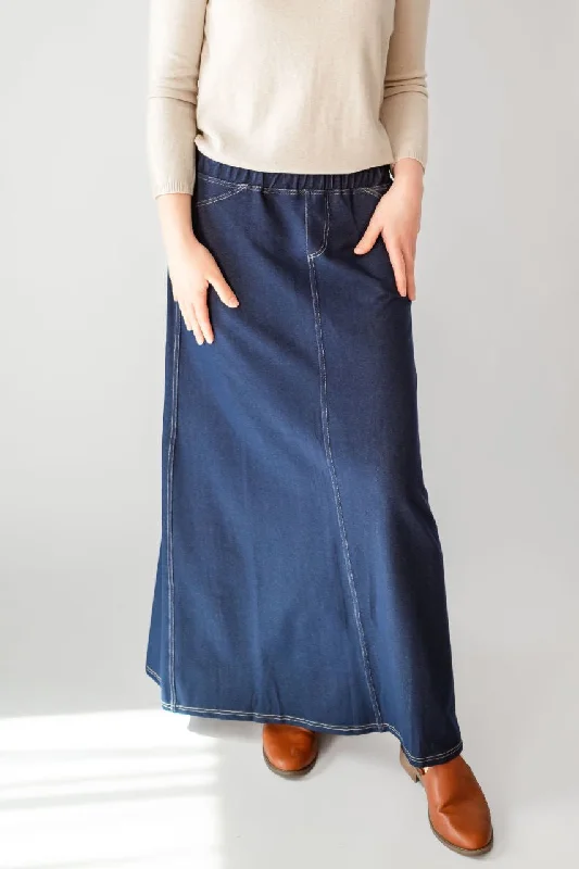 Caroline Knit Maxi Skirt in Navy